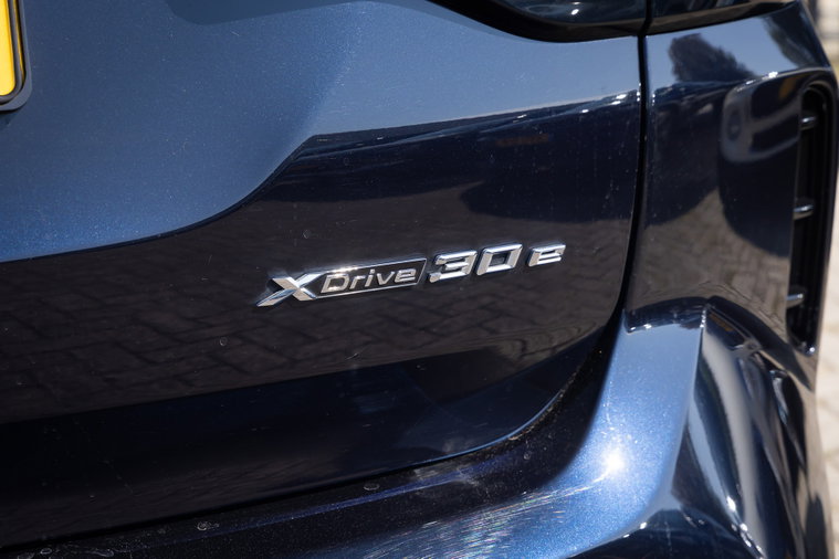 Vehicle Image 48