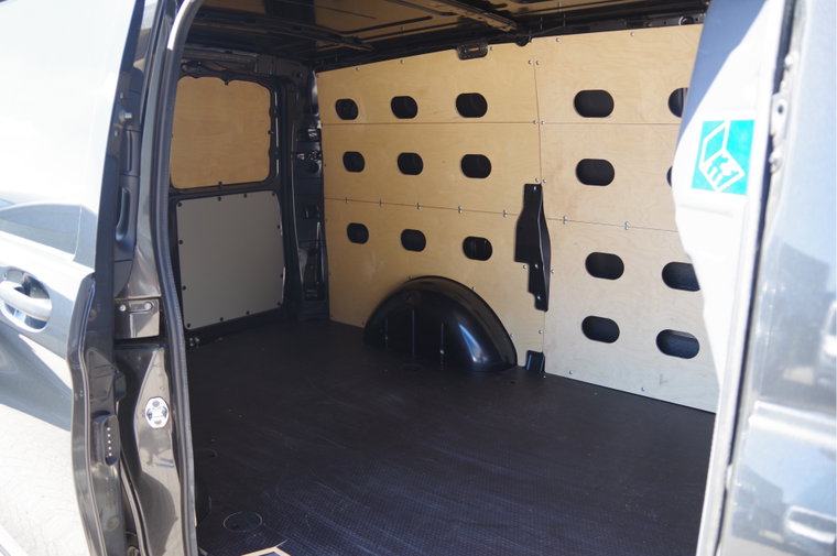 Vehicle Image 39