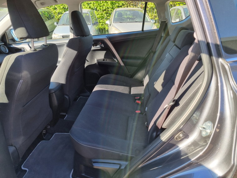 Vehicle Image 22