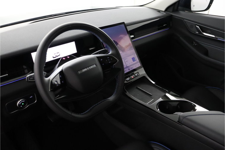 Vehicle Image 17