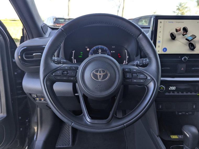 Vehicle Image 21