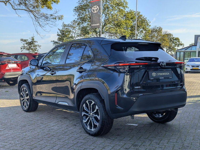 Vehicle Image 10