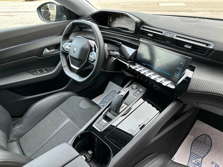 Vehicle Image 33