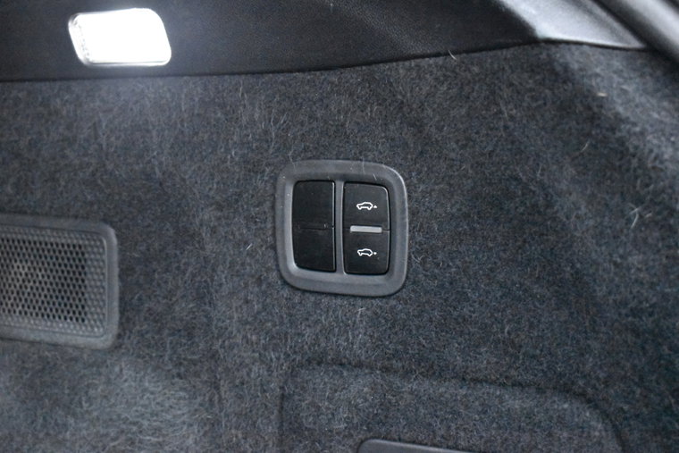 Vehicle Image 46