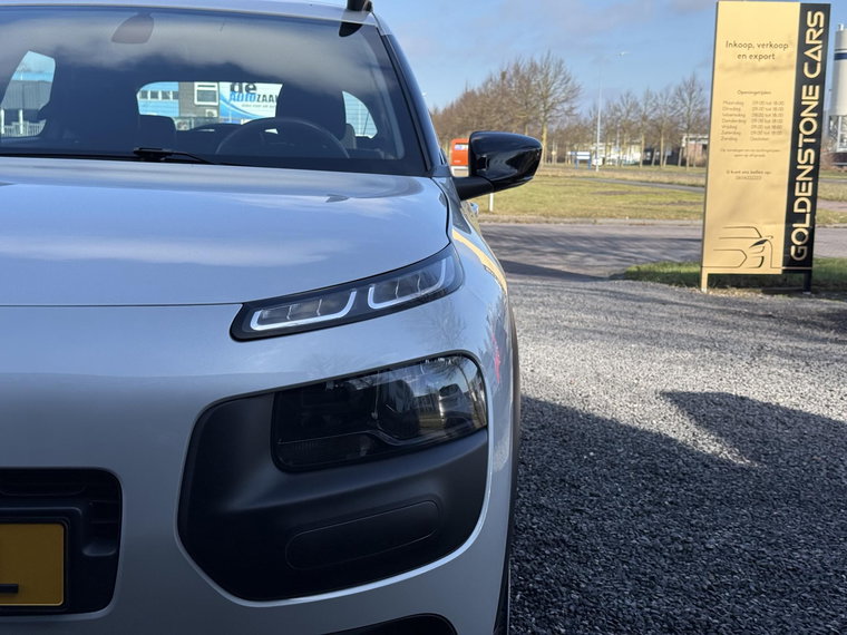Vehicle Image 31