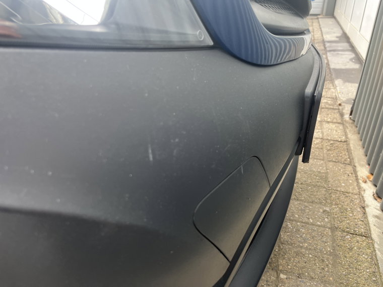 Vehicle Image 32