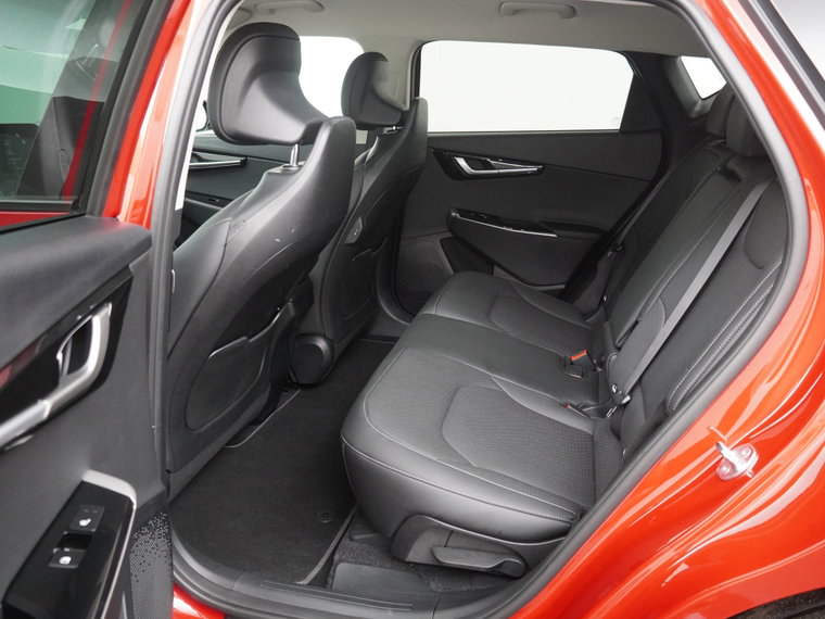 Vehicle Image 33