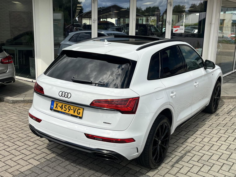 Vehicle Image 20