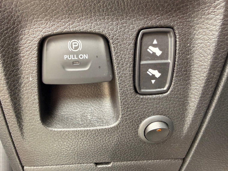 Vehicle Image 26