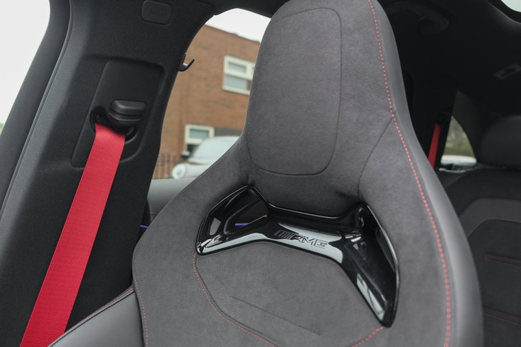 Vehicle Image 26