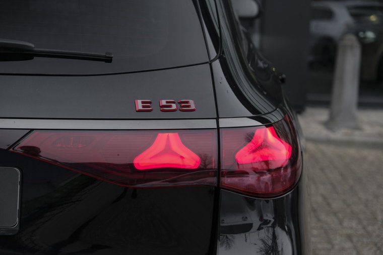 Vehicle Image 40