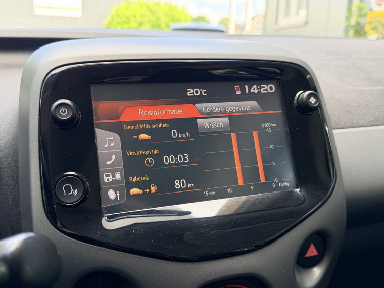 Vehicle Image 22