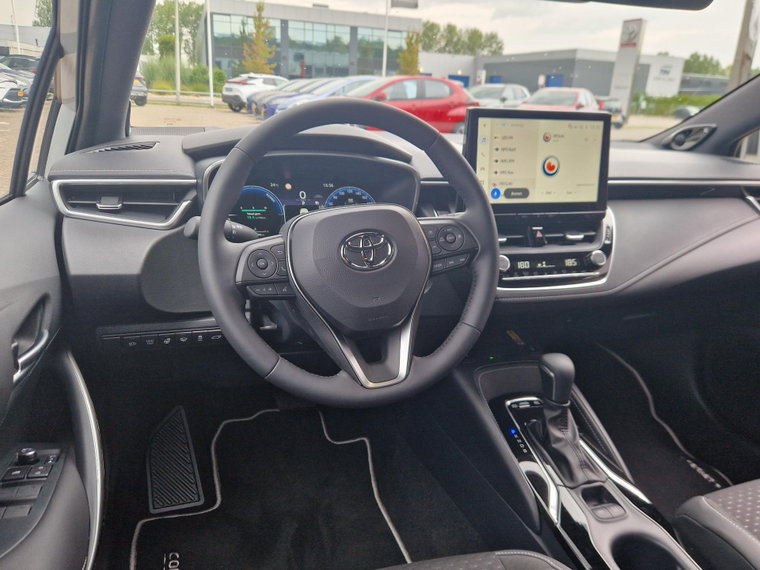 Vehicle Image 13