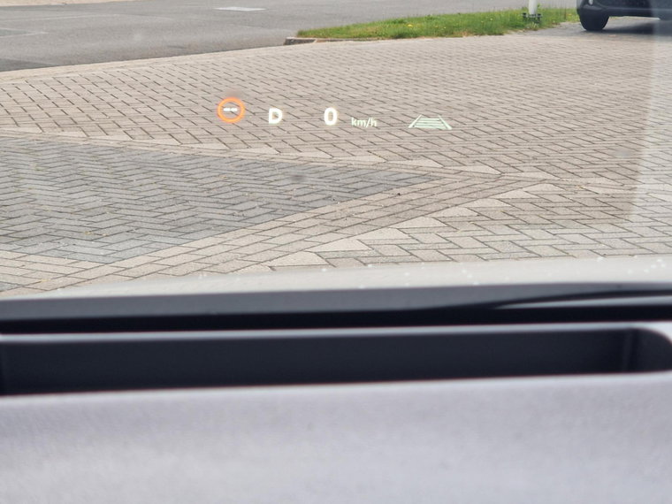Vehicle Image 28