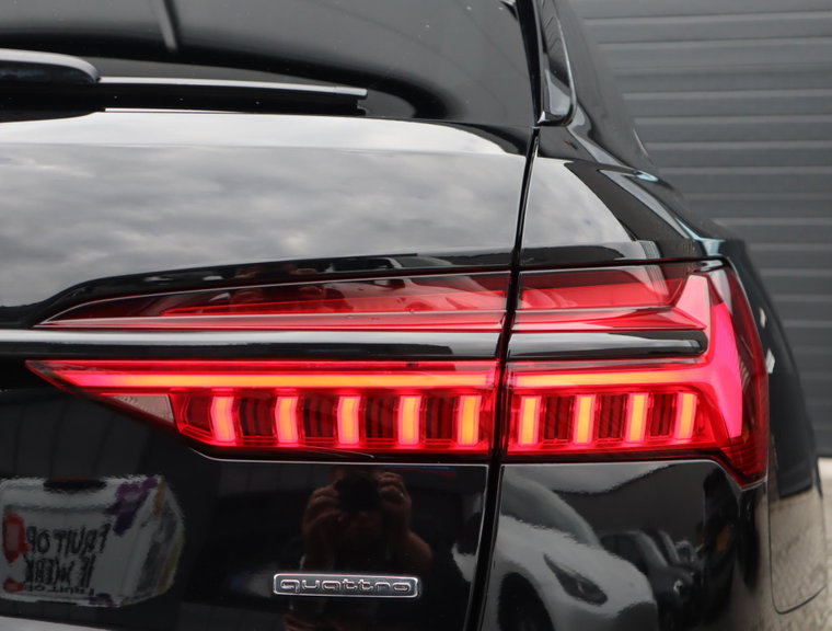 Vehicle Image 36