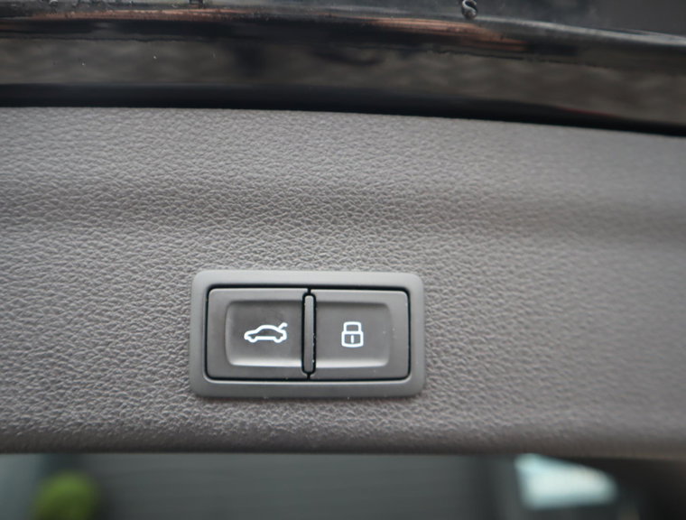 Vehicle Image 39