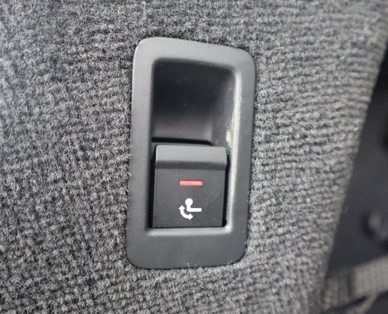Vehicle Image 40