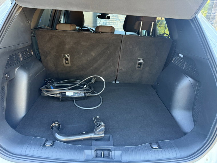 Vehicle Image 30