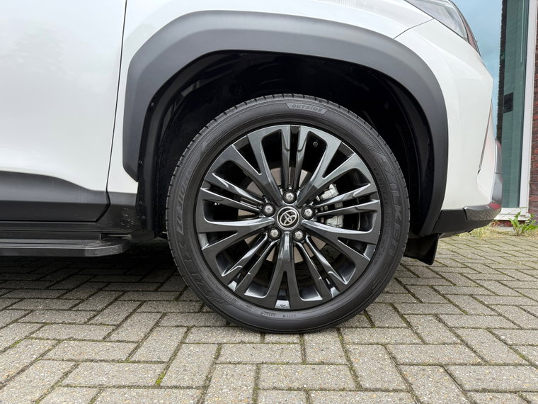 Vehicle Image 19
