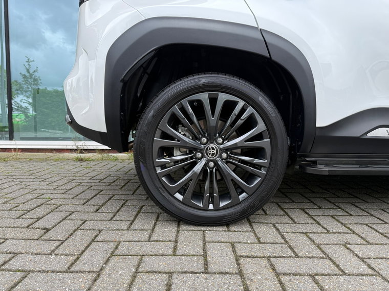 Vehicle Image 21