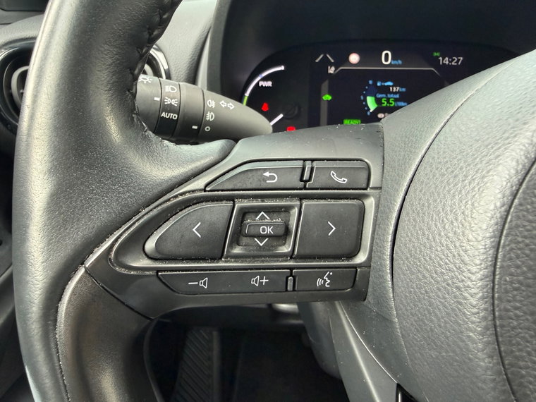 Vehicle Image 42
