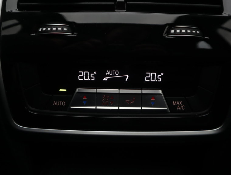 Vehicle Image 47
