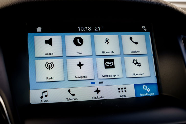 Vehicle Image 12