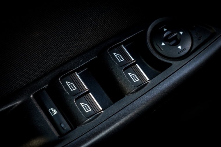 Vehicle Image 36