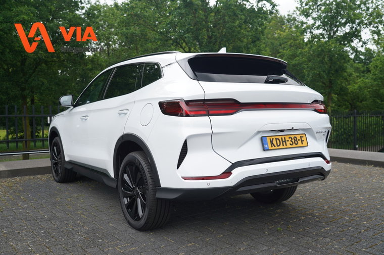 Vehicle Image 37