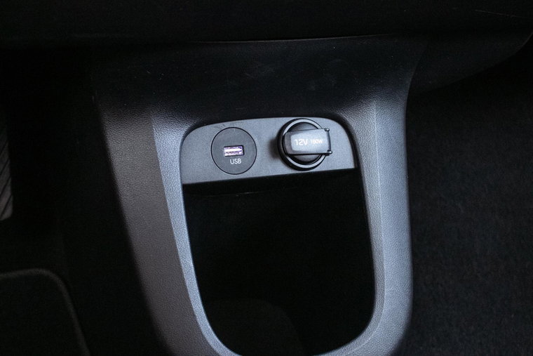 Vehicle Image 23