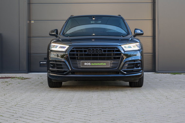 Vehicle Image 24