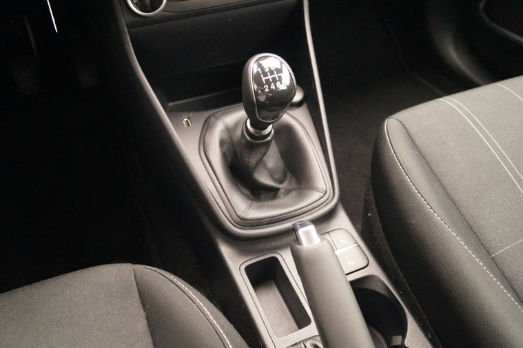 Vehicle Image 26