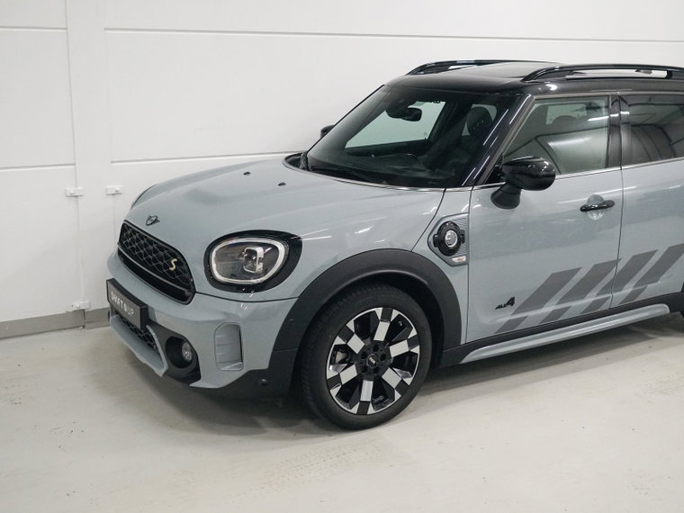 Vehicle Image 38