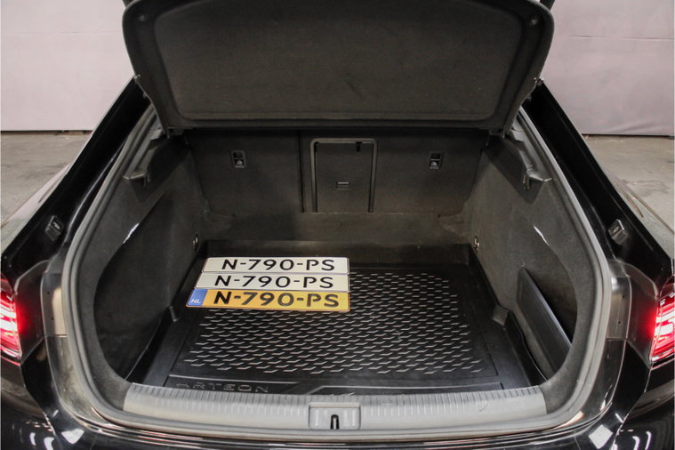 Vehicle Image 38
