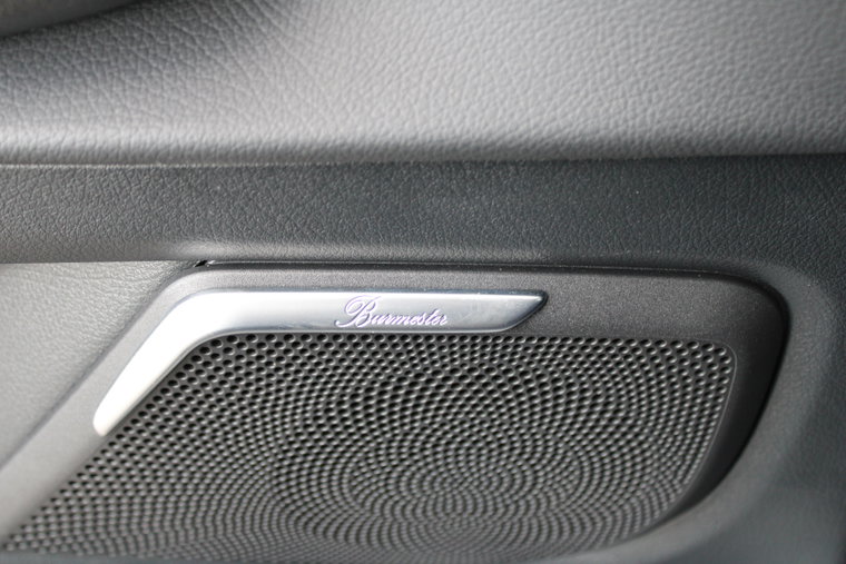 Vehicle Image 28