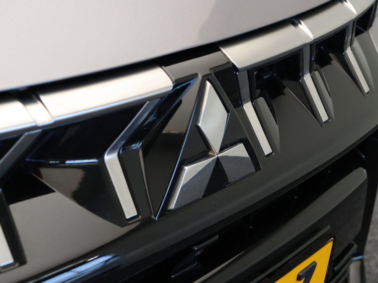 Vehicle Image 50