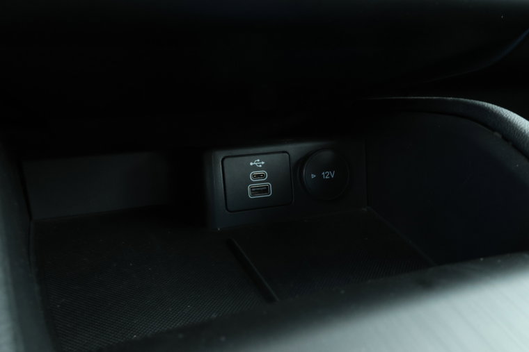 Vehicle Image 35