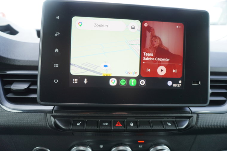 Vehicle Image 18