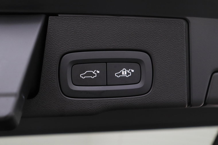 Vehicle Image 52
