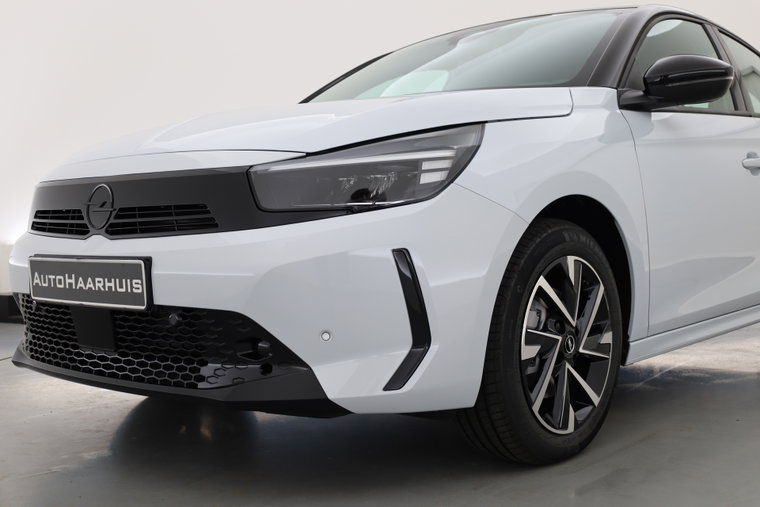 Vehicle Image 28