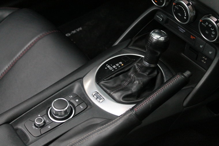 Vehicle Image 14