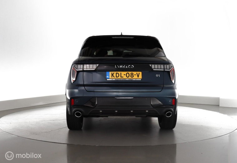 Vehicle Image 30