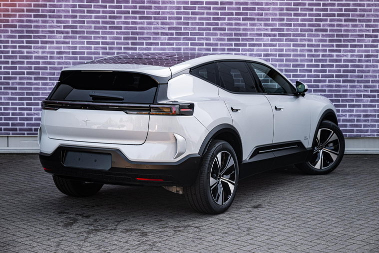 Vehicle Image 16