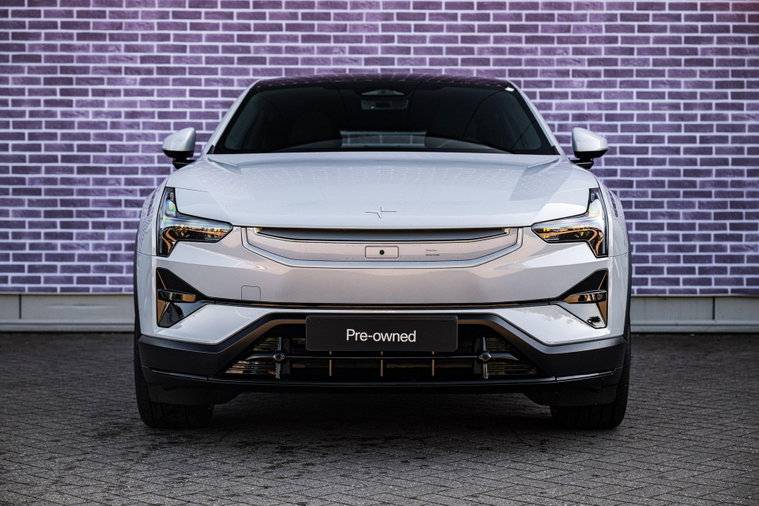 Vehicle Image 9