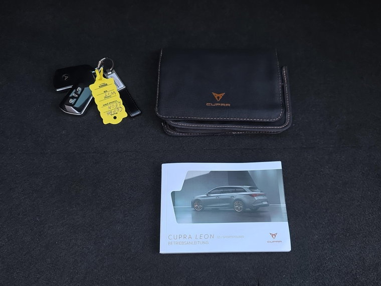 Vehicle Image 38