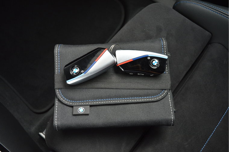 Vehicle Image 24