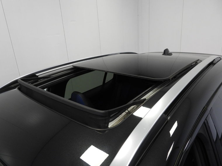 Vehicle Image 40