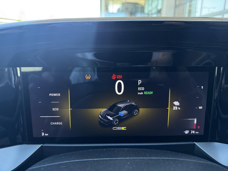 Vehicle Image 35