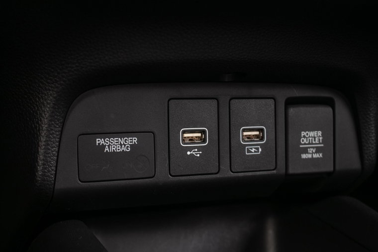 Vehicle Image 23