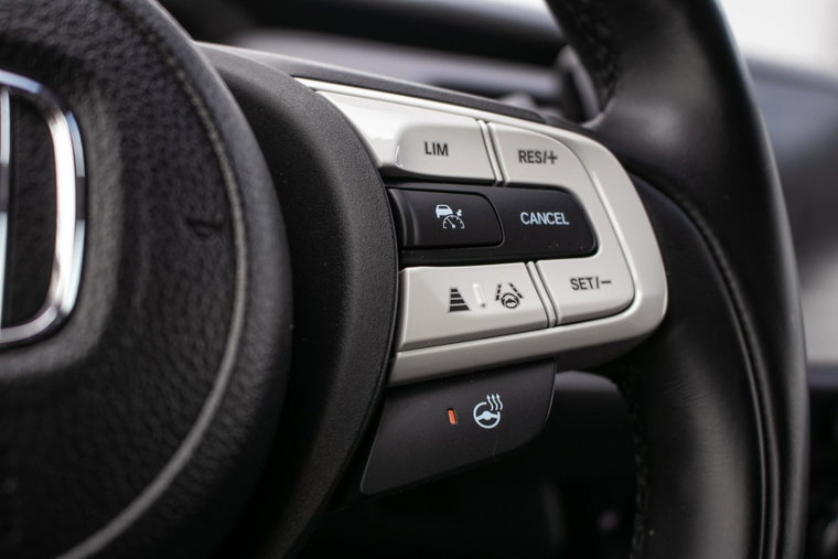 Vehicle Image 35
